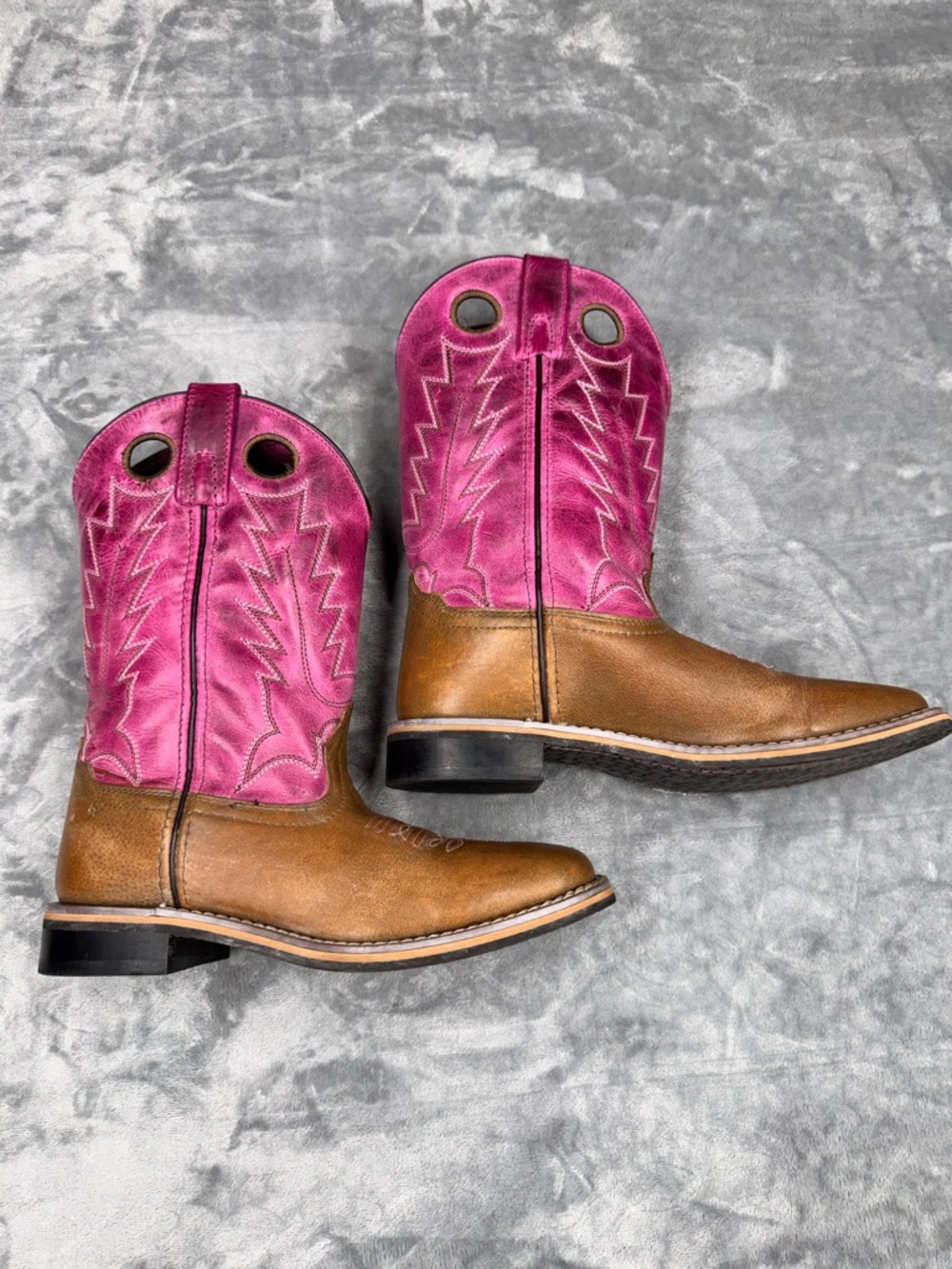 Smoky Mountain Pink and Tan Boots - Picture 5 of 12